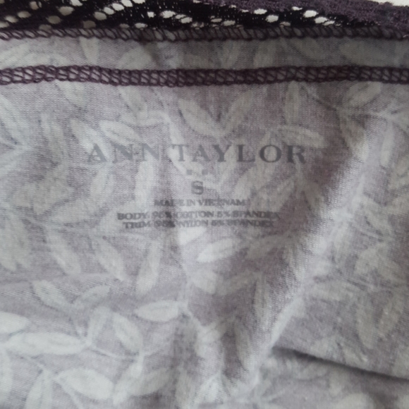 3 Tank Tops for Sale - Picture 7 of 7